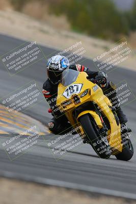 media/Jan-14-2023-SoCal Trackdays (Sat) [[497694156f]]/Turn 10 (1050am)/